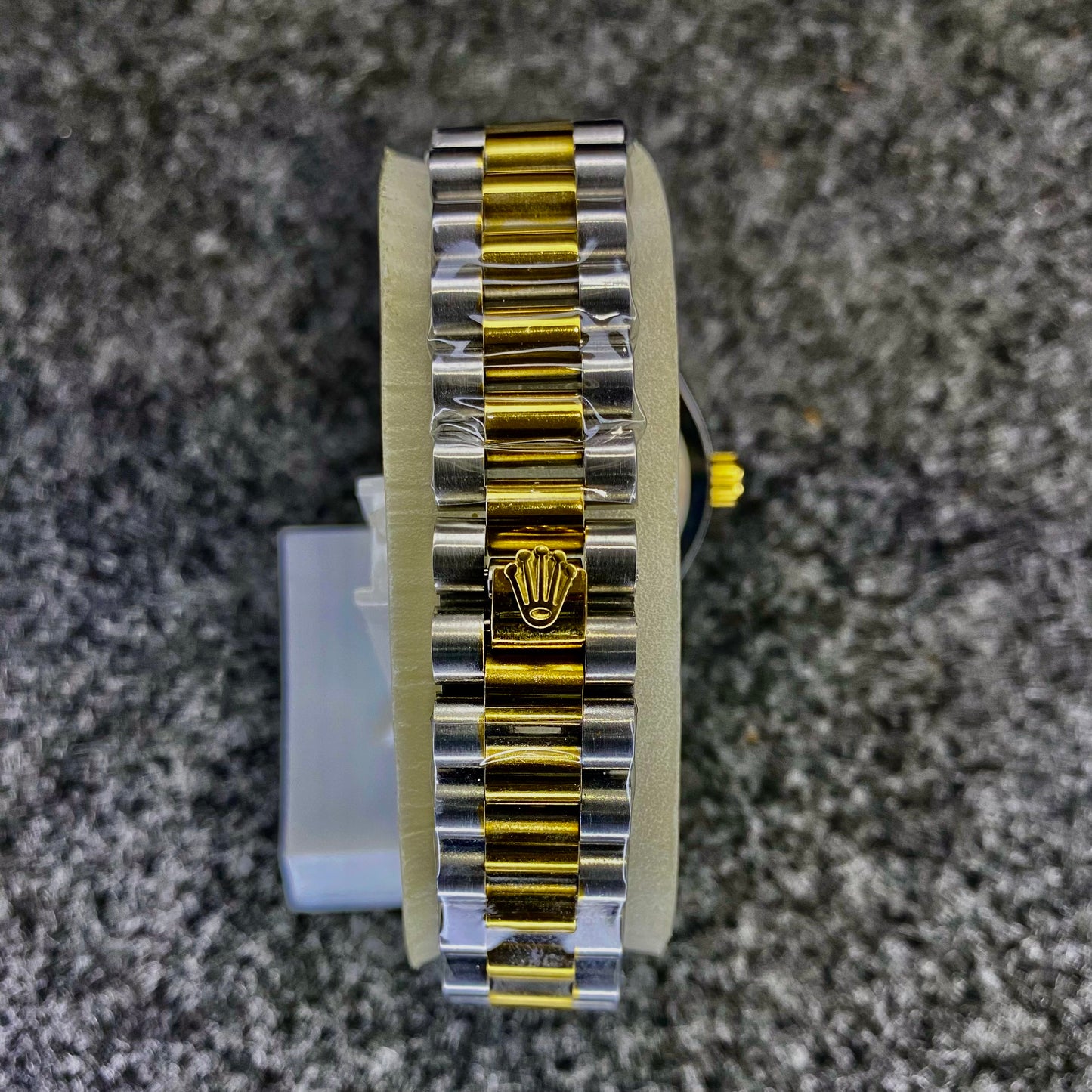 Rolex sky Dweller